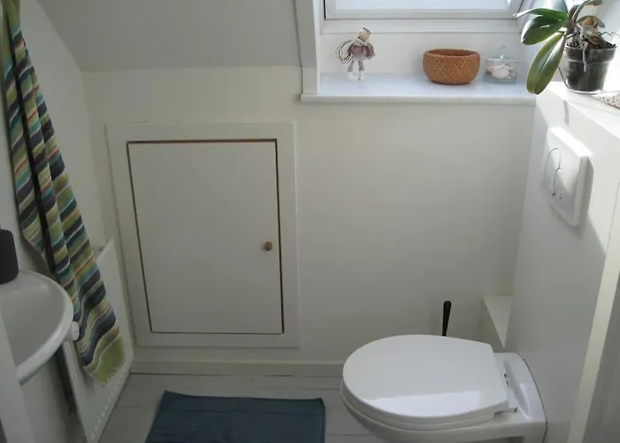 - Hus Med Udsigt *